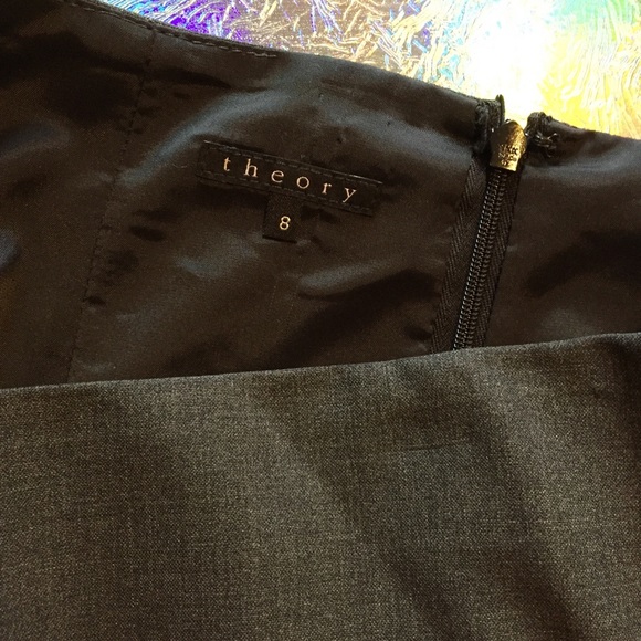 Theory skirt suit Sz 6/8. Dark grey. Like new! - Picture 5 of 11